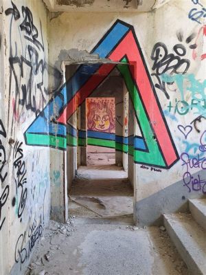 Can Graffiti Be Considered Art? A Multi-Layered Perspective