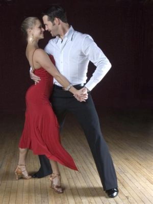 foxtrot dance origin: The foxtrot dance, originating from the early 20th century, has been a staple of ballroom dancing and social gatherings, captivating audiences with its smooth and elegant movements.